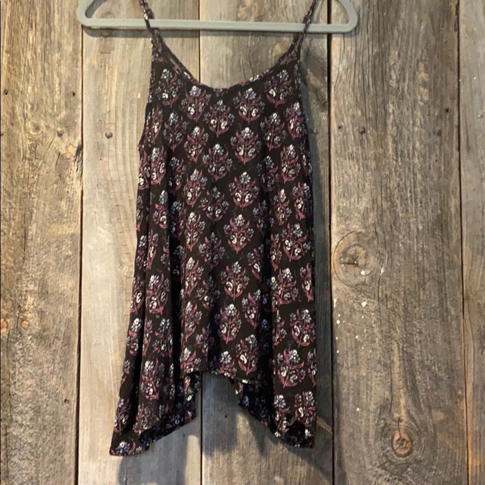 🎄 Floral Flow Tank